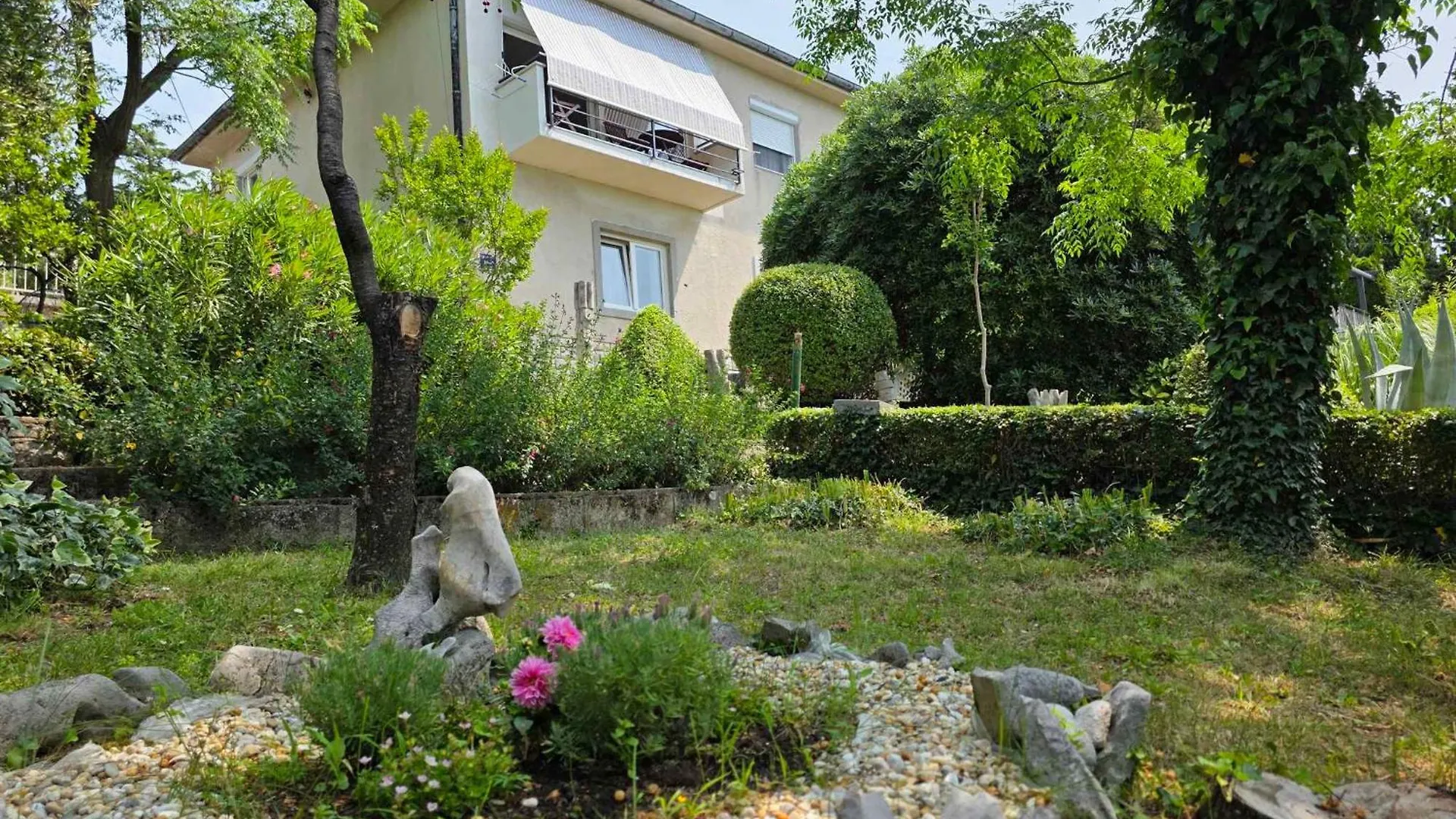 Apartment In Novi Vinodolski 30404